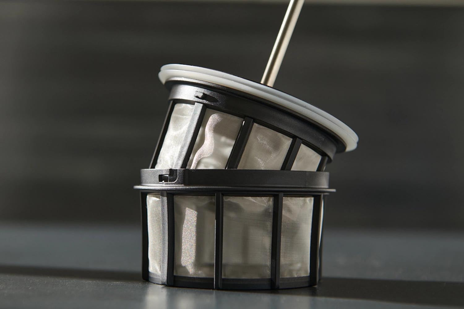 Micro-Ersatzfilter für French Press 946ml in Silber präsentiert im Onlineshop von KAQTU Design AG. Küchenhelfer ist von Espro