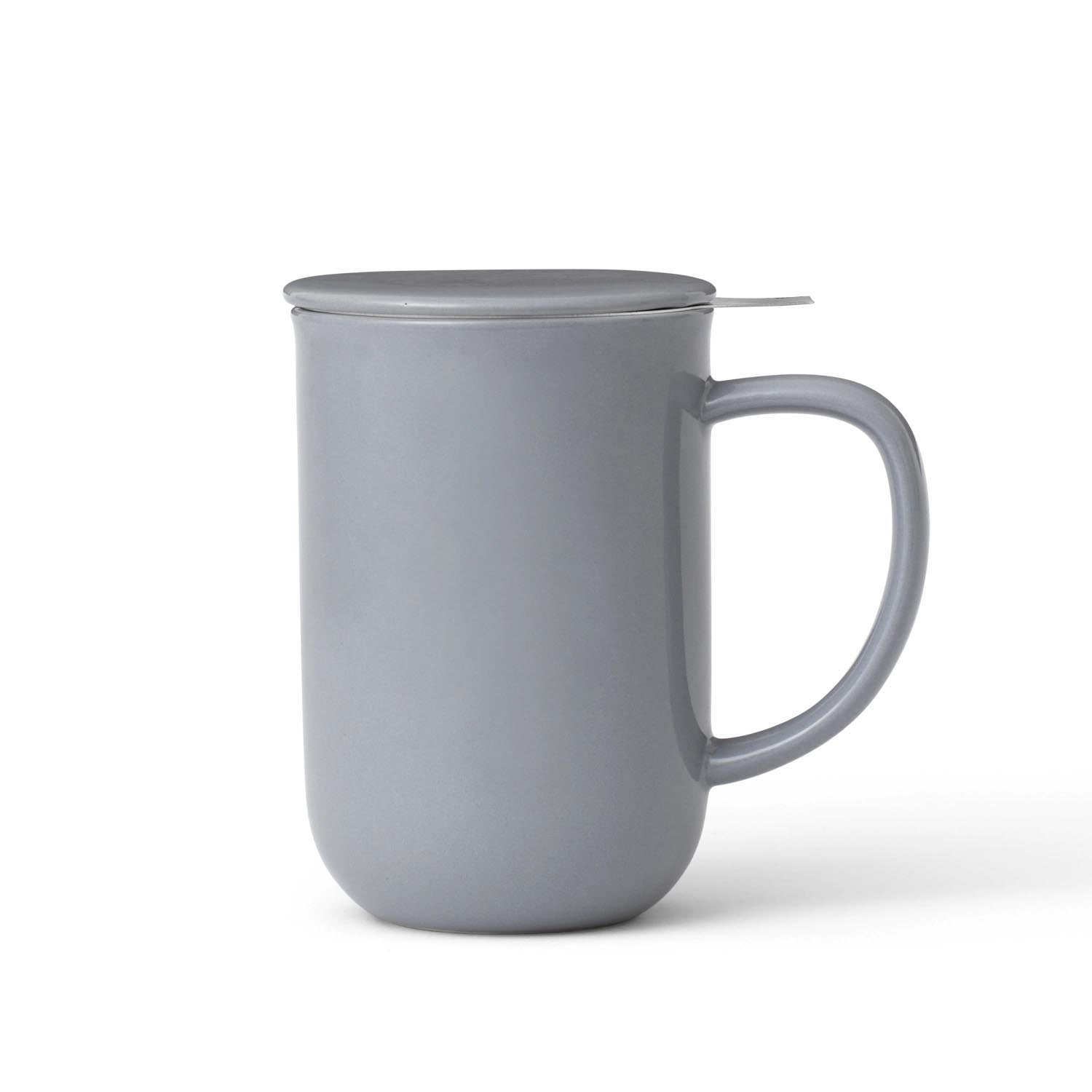 Minima Balance Teetasse 500ml H14cm Porzellan blaugrau in Blau präsentiert im Onlineshop von KAQTU Design AG. Tasse ist von Viva