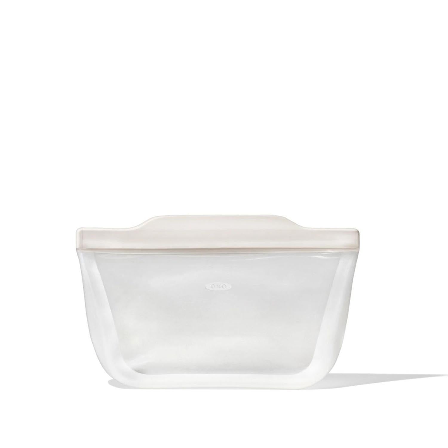 Good Grips Aufbewahrungstasche 946ml Stand Up Silikon in Transparent präsentiert im Onlineshop von KAQTU Design AG. Küchenhelfer ist von OXO