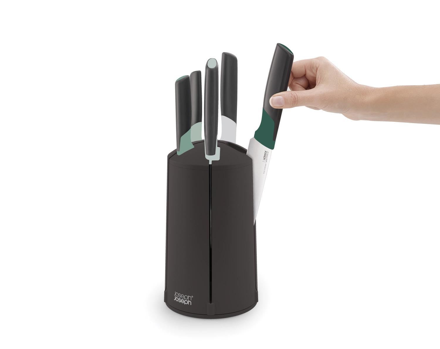 Stilvolles Messer-Karussell mit 5 Messern in Salbeigrün, platzsparend und praktisch, von Joseph Joseph.