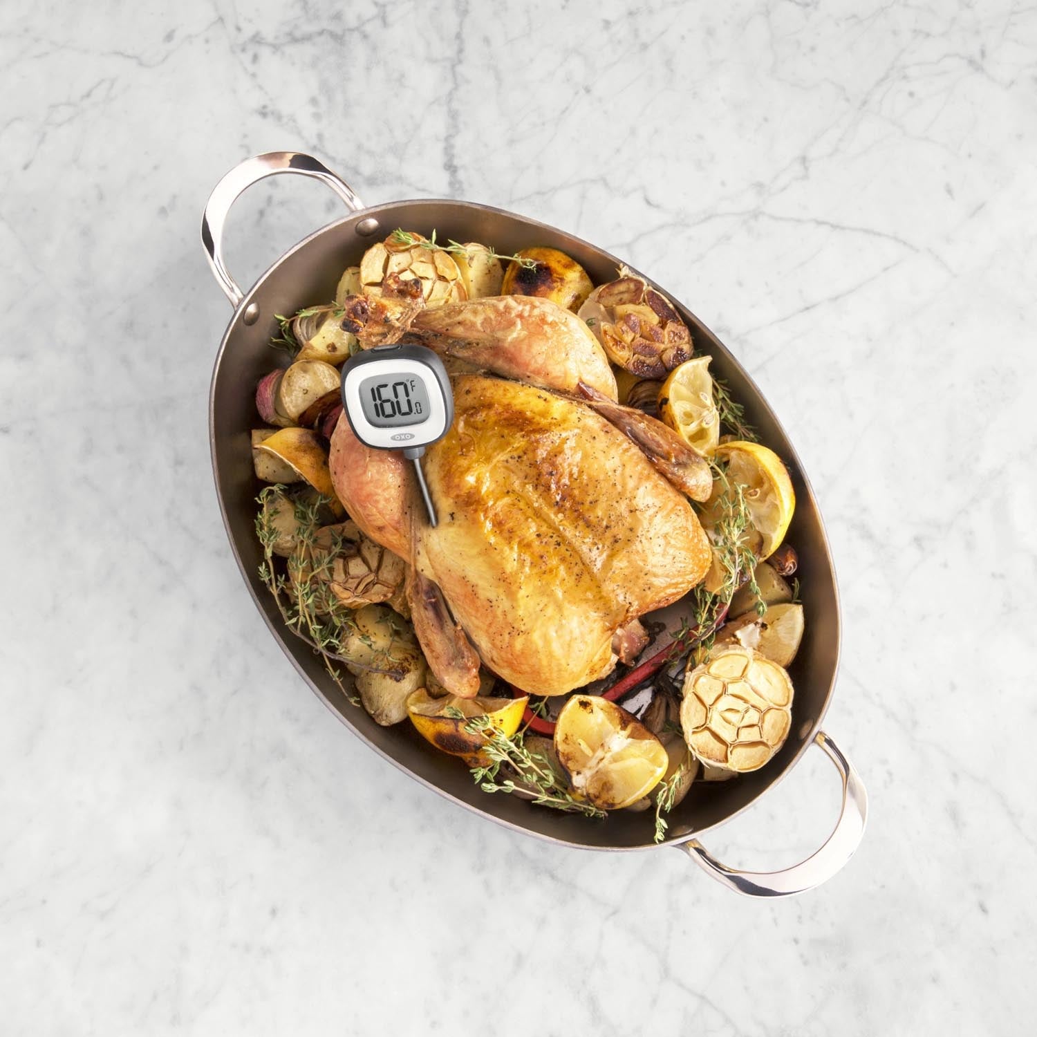 Das OXO Good Grips Digitalthermometer bietet präzise Temperaturmessung bis 90°C, ideal für Grill und Ofen, für perfekte Speisen.