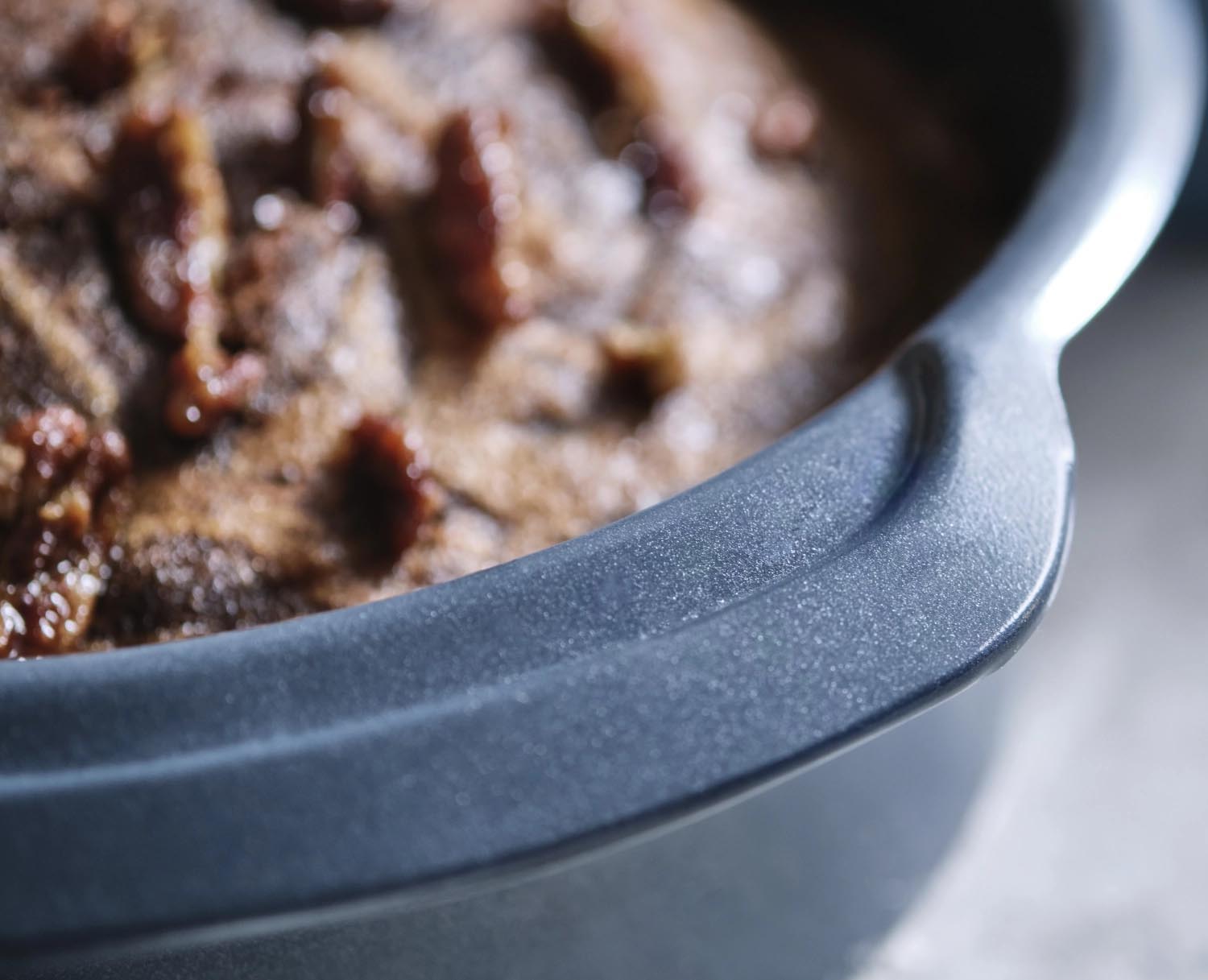 Entdecken Sie die vielseitigen Nest Bake Backformen von Joseph Joseph – stapelbar, robust und ideal für perfekte Kuchen ohne Ankleben!