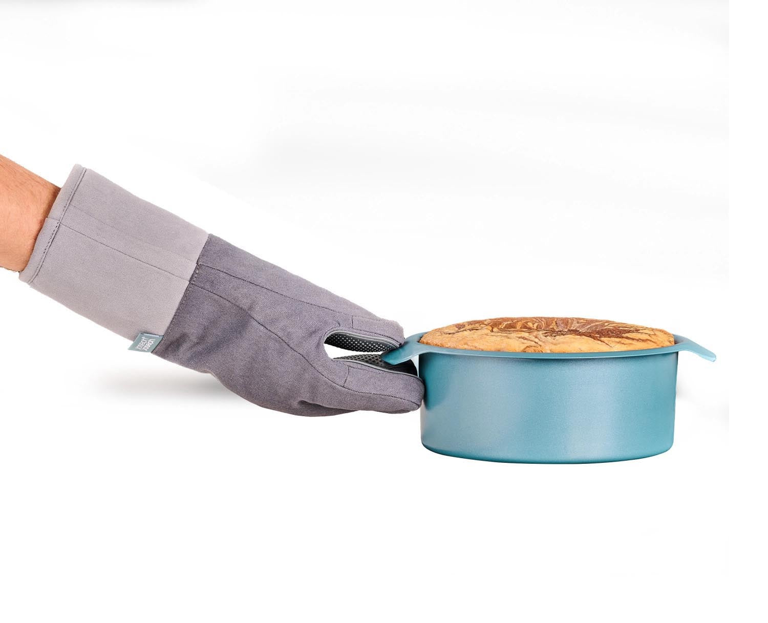 Erleben Sie das praktische 2er Set Nest Bake Backformen von Joseph Joseph – platzsparend, langlebig und mit Antihaftbeschichtung für müheloses Backen!