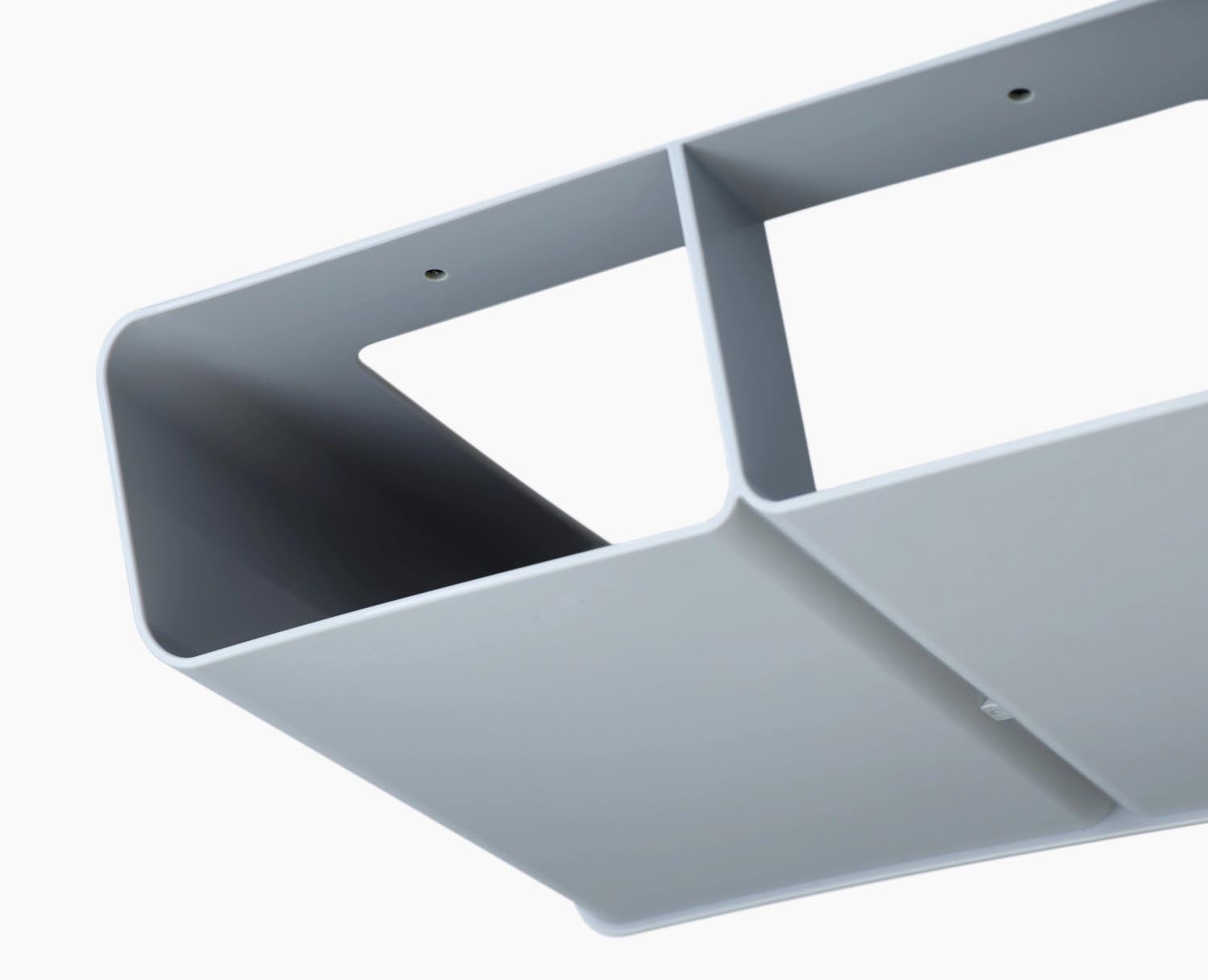 Praktischer Schubladeneinsatz von Joseph Joseph für Abfallsäcke und Beutel, ideal zur Organisation und Platzersparnis in Ihrer Küche.