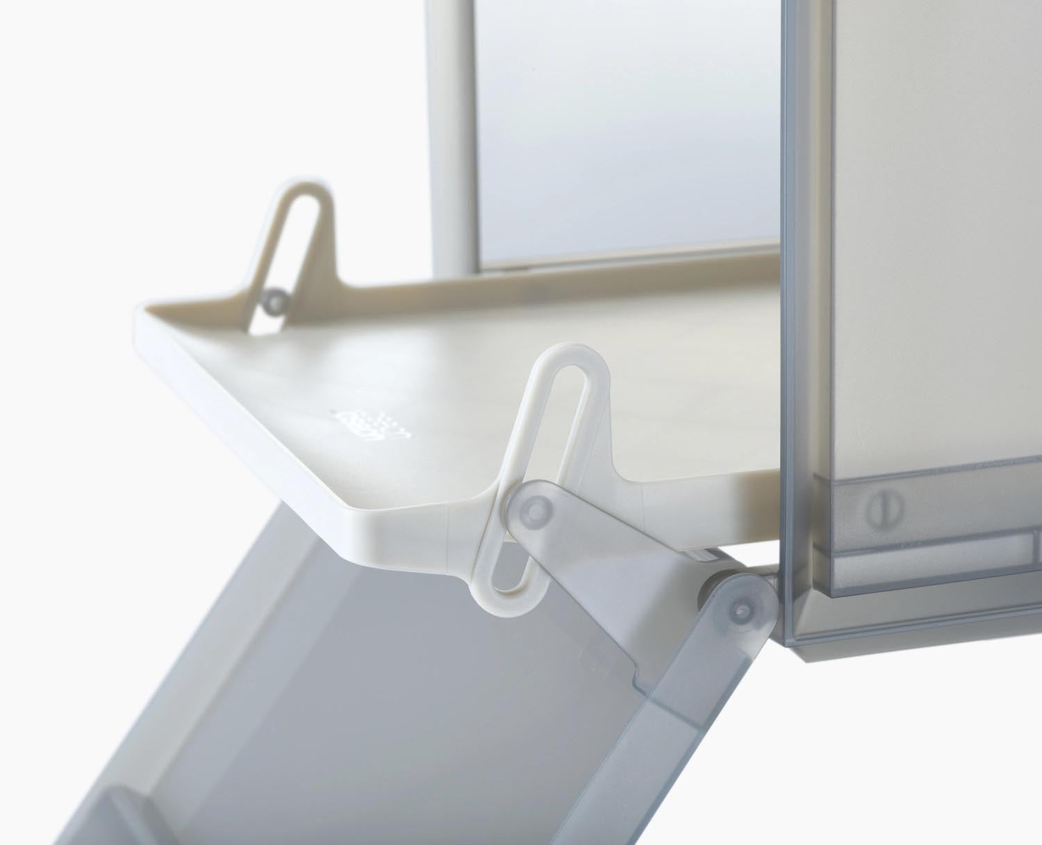 6er Set graue Schuhboxen von Joseph Joseph, stapelbar und robust, Masse 22x28x36cm, perfekt für eine ordentliche Schuhorganisation.