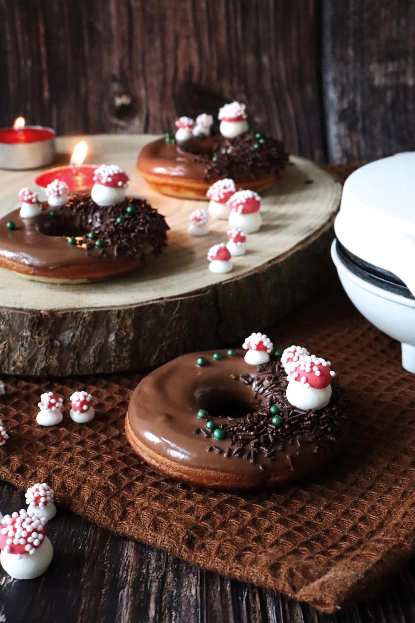 Die Mini Donut Factory von Scrap Cooking zaubert köstliche Mini-Donuts, perfekt für kreative Backideen und süsse Genussmomente.