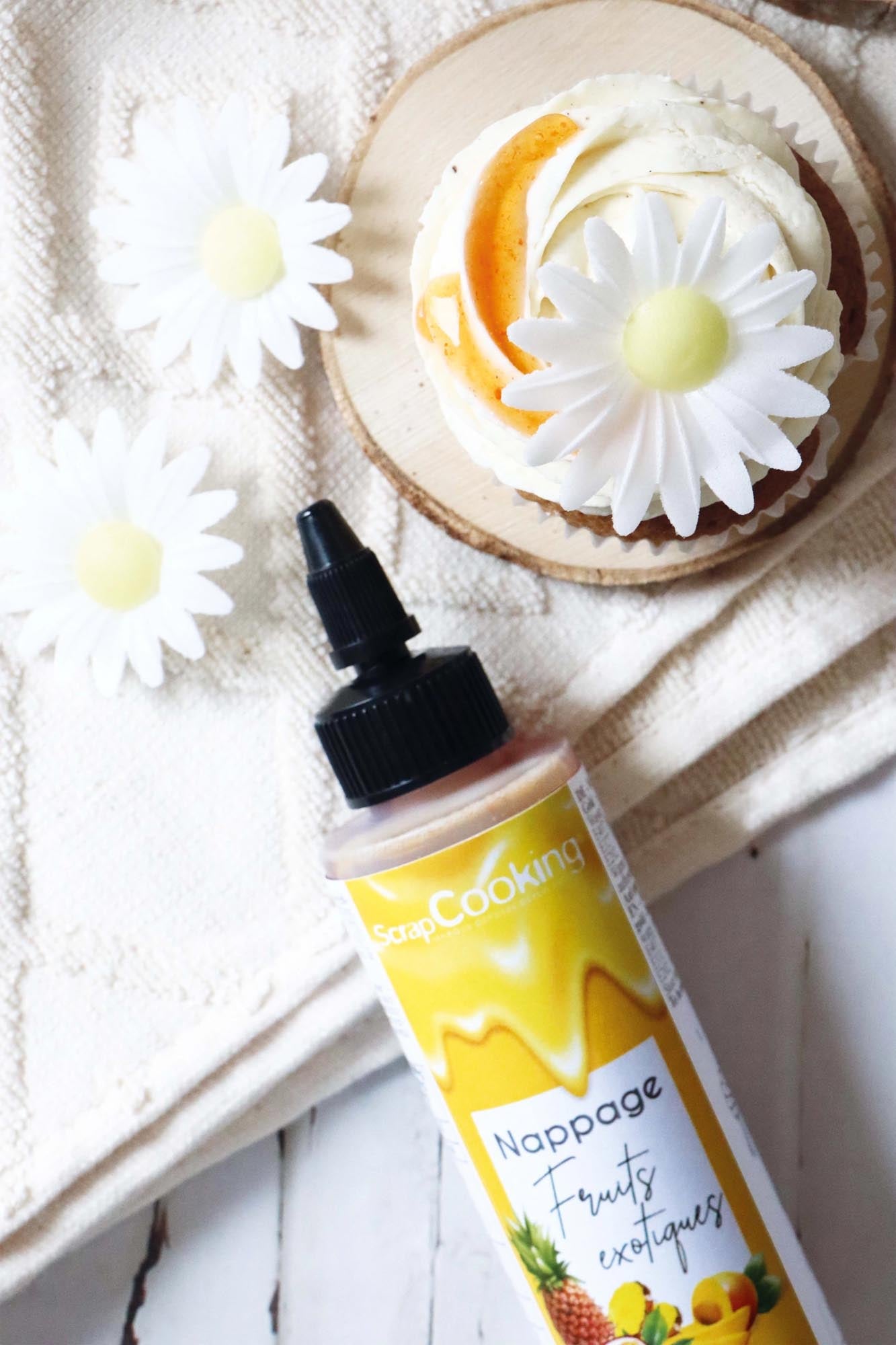 Ein fruchtiges Topping aus exotischen Früchten, perfekt zum Dekorieren von Desserts und Backwaren. 165g pure Kreativität.