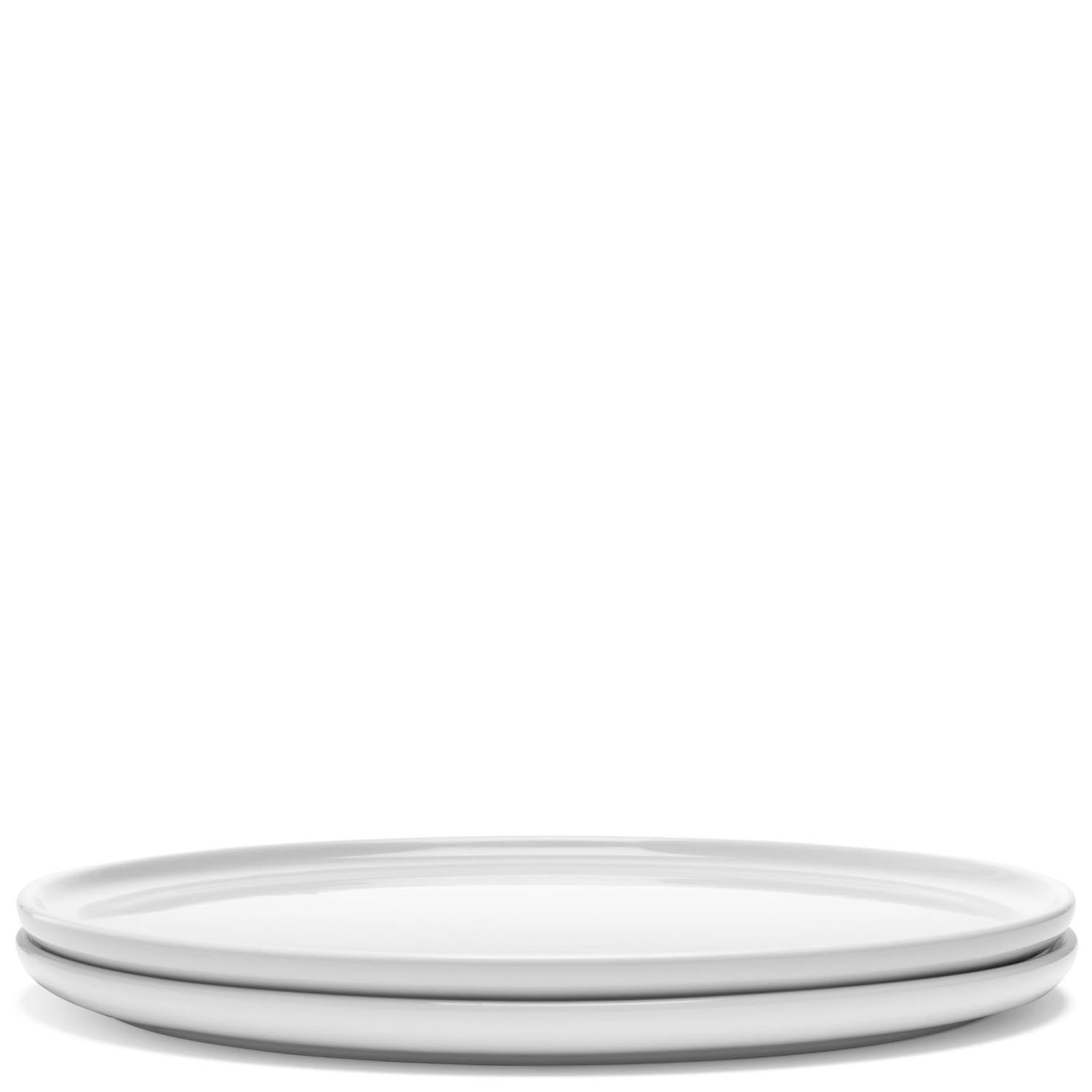 Elegantes 2er Set flache Teller, 24 cm, aus weissem Porzellan von LSA. Ideal für stilvolle Tischdekoration.