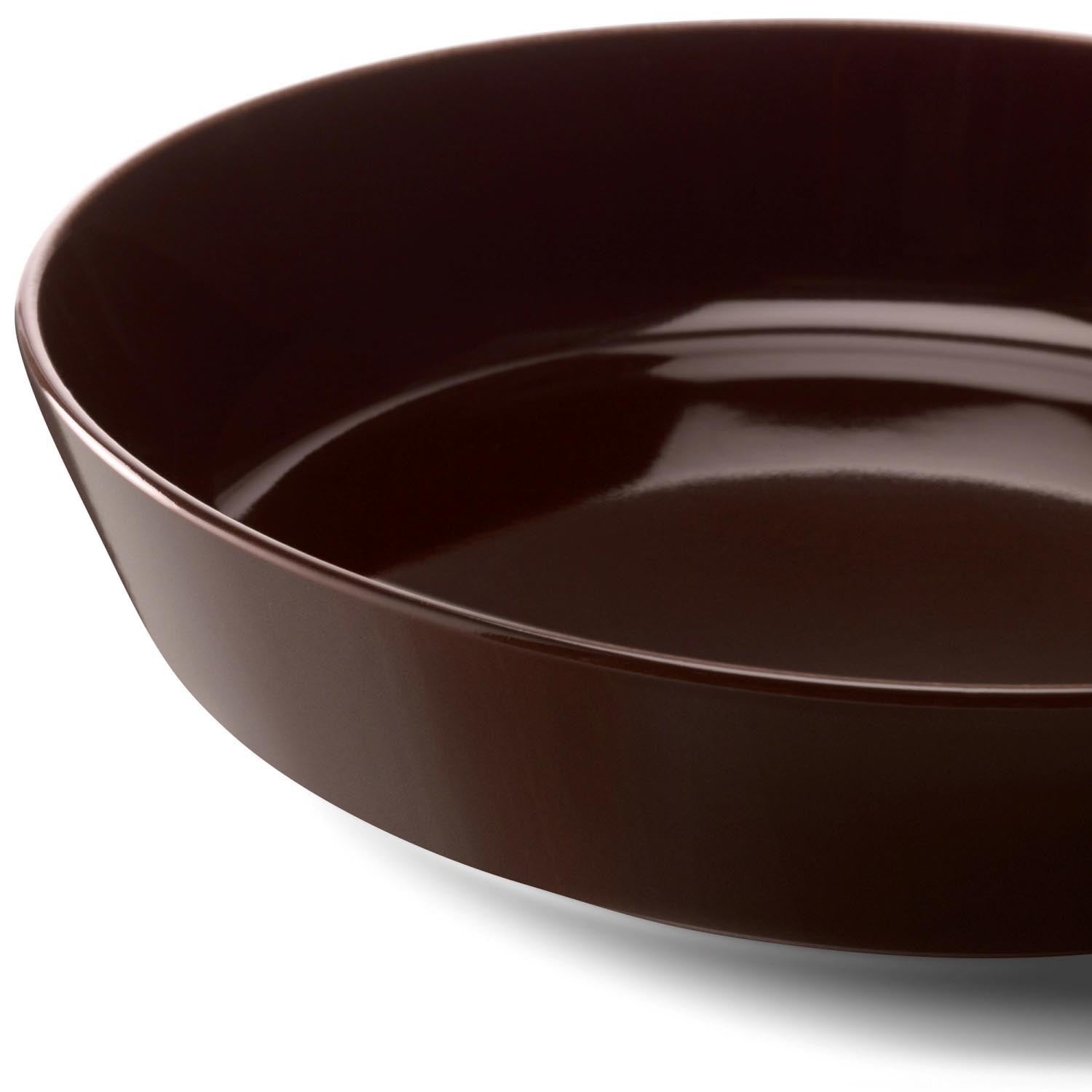 Set aus zwei tiefen Tellern (20 cm) in edlem Mocha von LSA, perfekt für elegante Tischdekoration und vielseitige Gerichte.