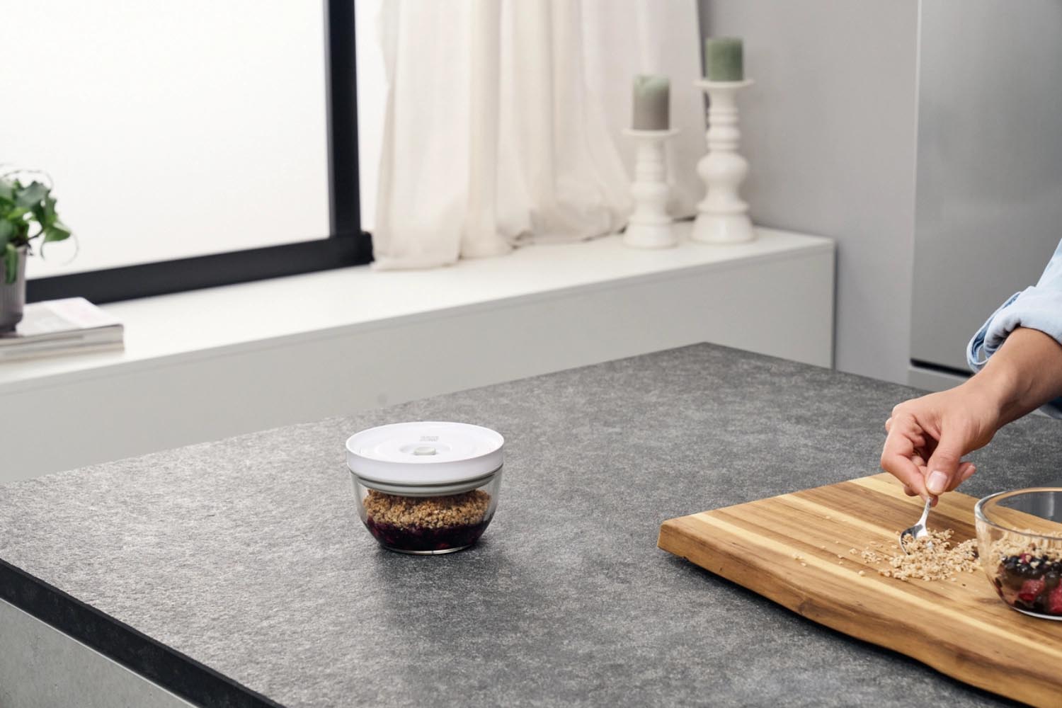 Zwilling Fresh & Save Vakuumschüssel S aus Glas: Perfekt für frische Lebensmittel, langlebig, vielseitig und vakuumierbar für Frische.