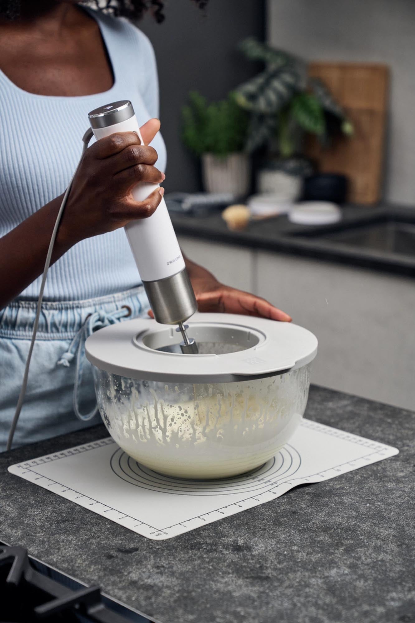 5-teiliges Fresh & Save Schüssel-Set von Zwilling, perfekt für die Vakuumaufbewahrung und das Frischhalten von Lebensmitteln.