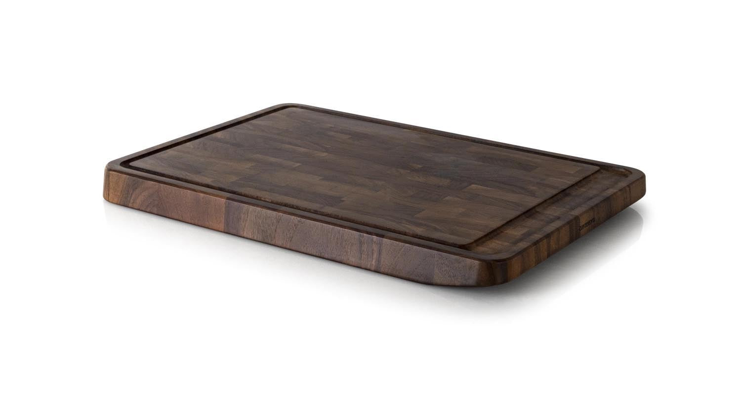 Walnuss Stirnholz Tranchierbrett 46x32.5x3.5 cm in Braun präsentiert im Onlineshop von KAQTU Design AG. Schneidbrett ist von Continenta