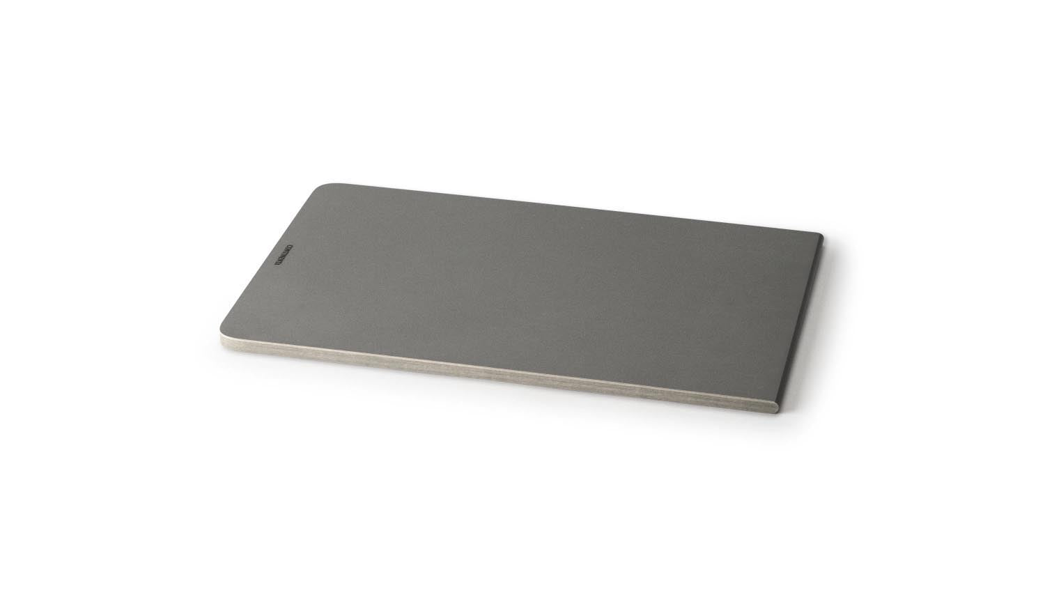 Duracore Schneidebrett grau 29.5x20x0.7 cm in Grau präsentiert im Onlineshop von KAQTU Design AG. Schneidbrett ist von Continenta