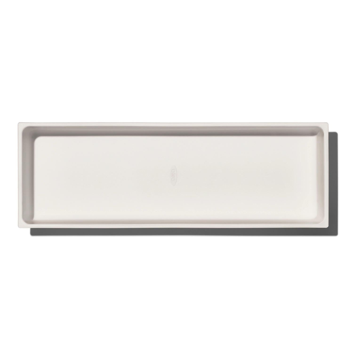 Kompakter OXO Messerorganizer für Schubladen, sorgt für sichere und übersichtliche Aufbewahrung Ihrer Küchenmesser.