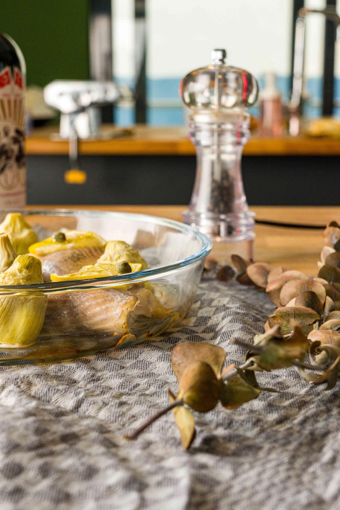 Runde Borart Auflaufform, 32 cm, perfekt für Backen und Servieren, robust, stilvoll und vielseitig einsetzbar.