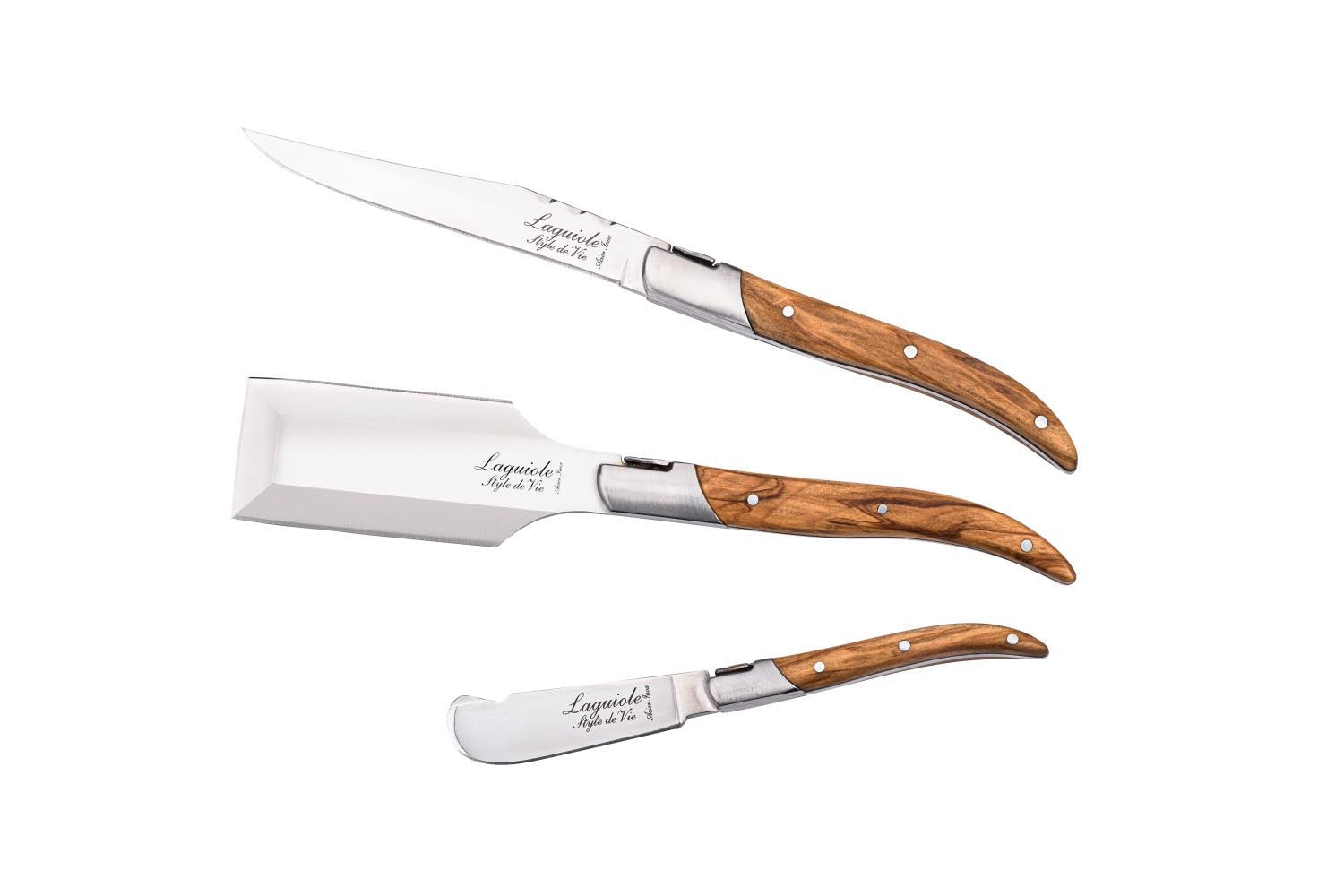 Elegantes Charcuterie-Set aus Olivenholz von Forged, ideal für stilvolles Servieren und Präsentieren von Delikatessen.