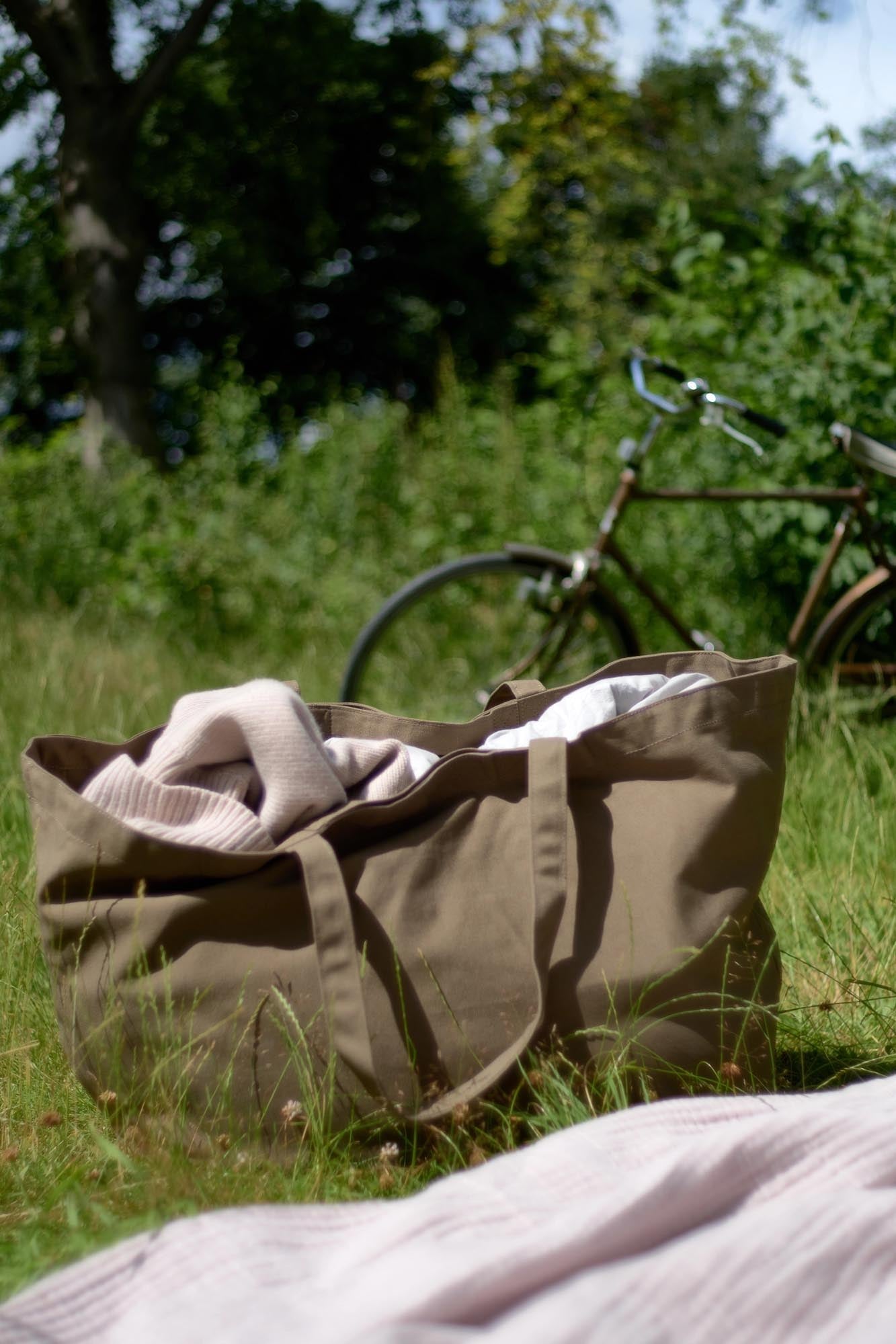 Vielseitige Tasche aus Bio-Baumwolle, 35x45x90cm, in Clay-Farbe, nachhaltig, geräumig und ideal für den Alltag.