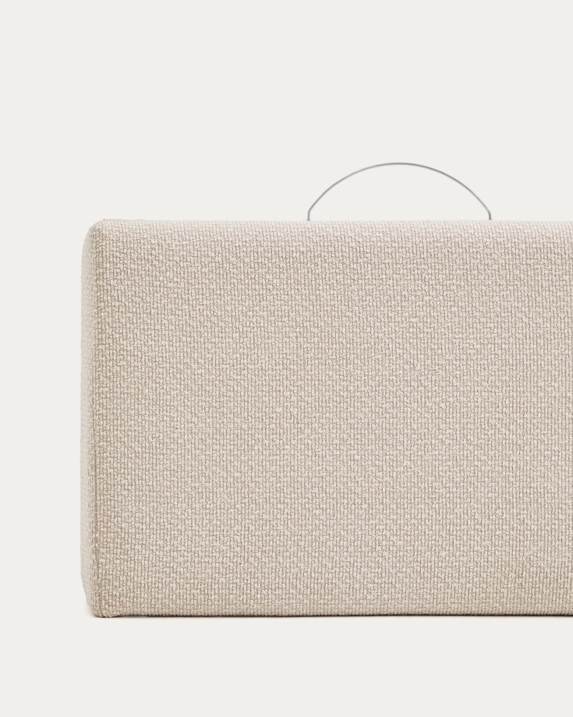 Abziehbares, seitlich aufklappbares Bett mit Stauraum Nelzi für Matratzengröße 90 x 200 cm in ecrufarbener Chenille, 100 % FSC in Ecru präsentiert im Onlineshop von KAQTU Design AG. Bett ist von Kave Home