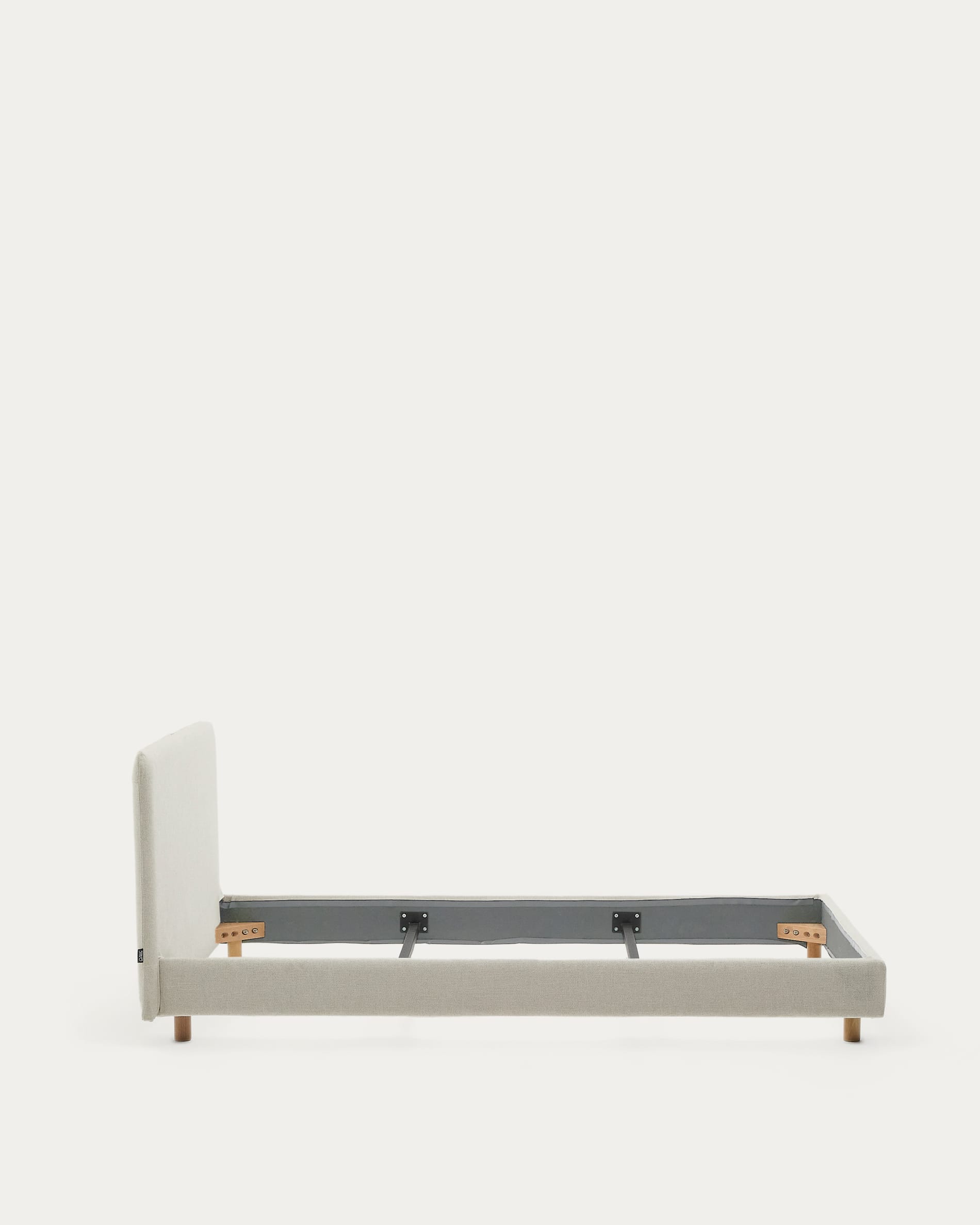 Valma Bett aus perlfarbener Chenille, abziehbar, mit robusten Buchenholzbeinen, für 90x200 cm Matratzen, stilvoll und funktional.