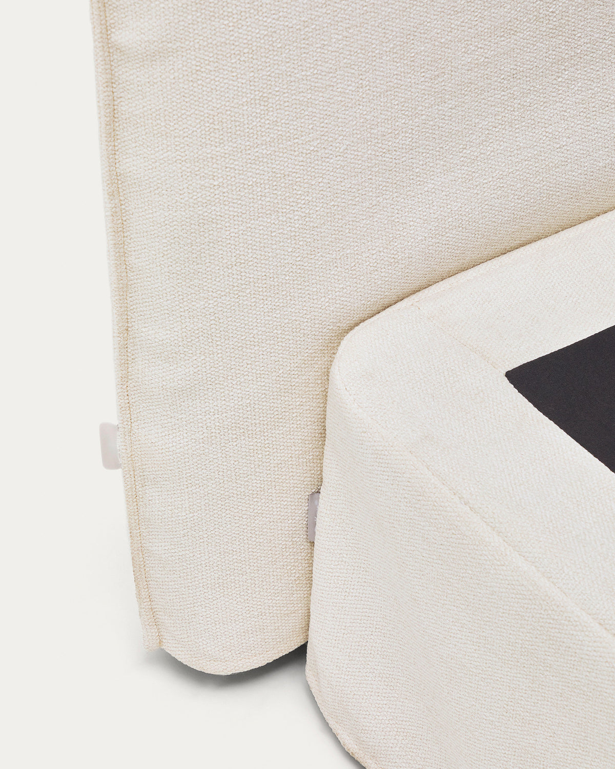 Abziehbares Bett Jaira in weisser Chenille für Matratzengrösse 90 x 200 cm, FSC Mix Credit in präsentiert im Onlineshop von KAQTU Design AG. Bett ist von Kave Home