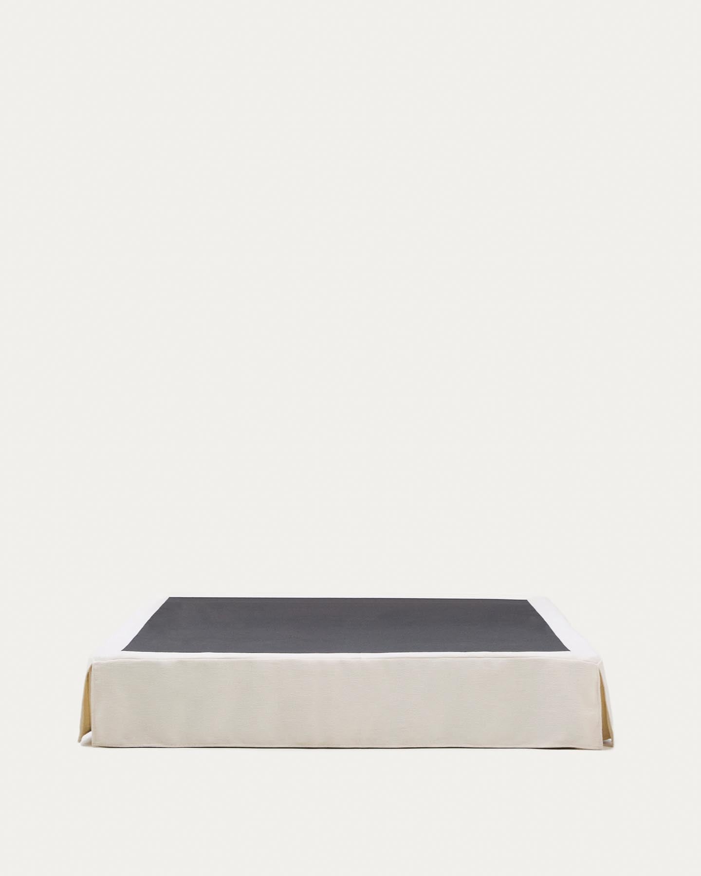 Abziehbarer Bettrahmen Jaira in weißer Chenille für Matratzengröße 180 x 200 cm in präsentiert im Onlineshop von KAQTU Design AG. Bett ist von Kave Home
