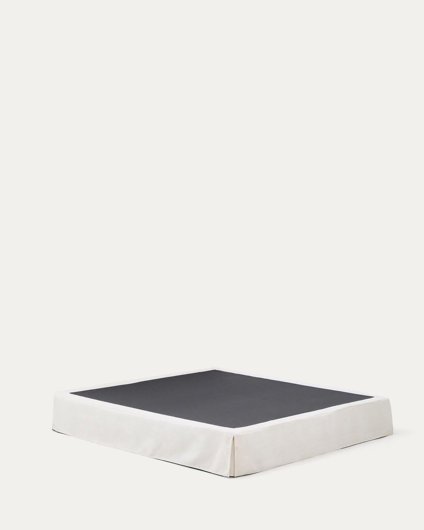 Bettrahmenbezug Jaira aus weißer Chenille für Betten von 180 x 200 cm in präsentiert im Onlineshop von KAQTU Design AG. Zubehör Bett ist von Kave Home