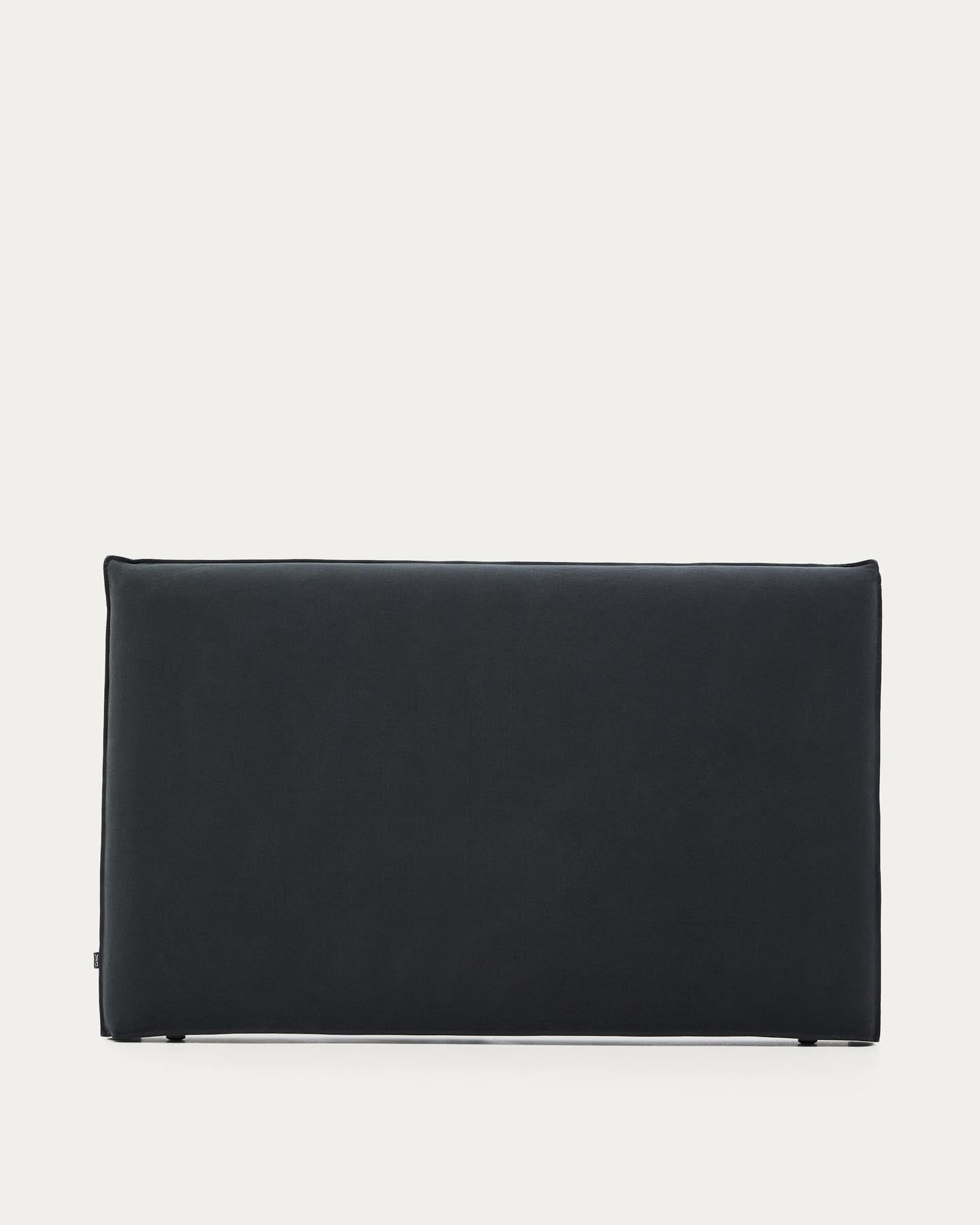 Kopfteilbezug Jaira aus anthrazitgrauem Leinen und Baumwolle für ein Bett bis zu 180 cm in Anthrazit präsentiert im Onlineshop von KAQTU Design AG. Zubehör Bett ist von Kave Home