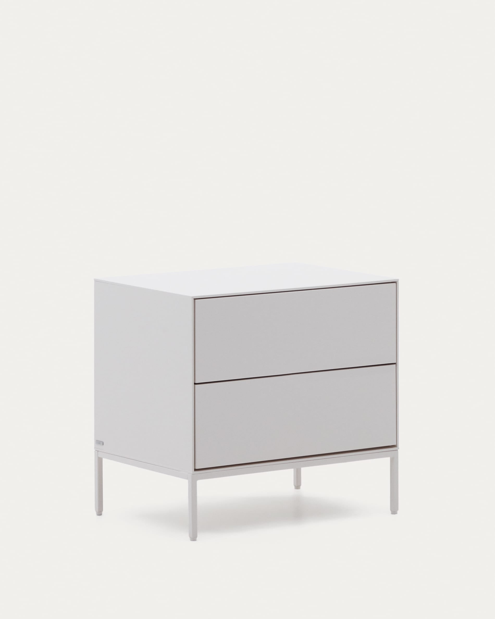 Moderner Nachttisch Vedrana von Kave Home, 2 Schubladen, weiss lackiertes MDF, 60x55 cm, stilvoll und funktional für jedes Schlafzimmer.