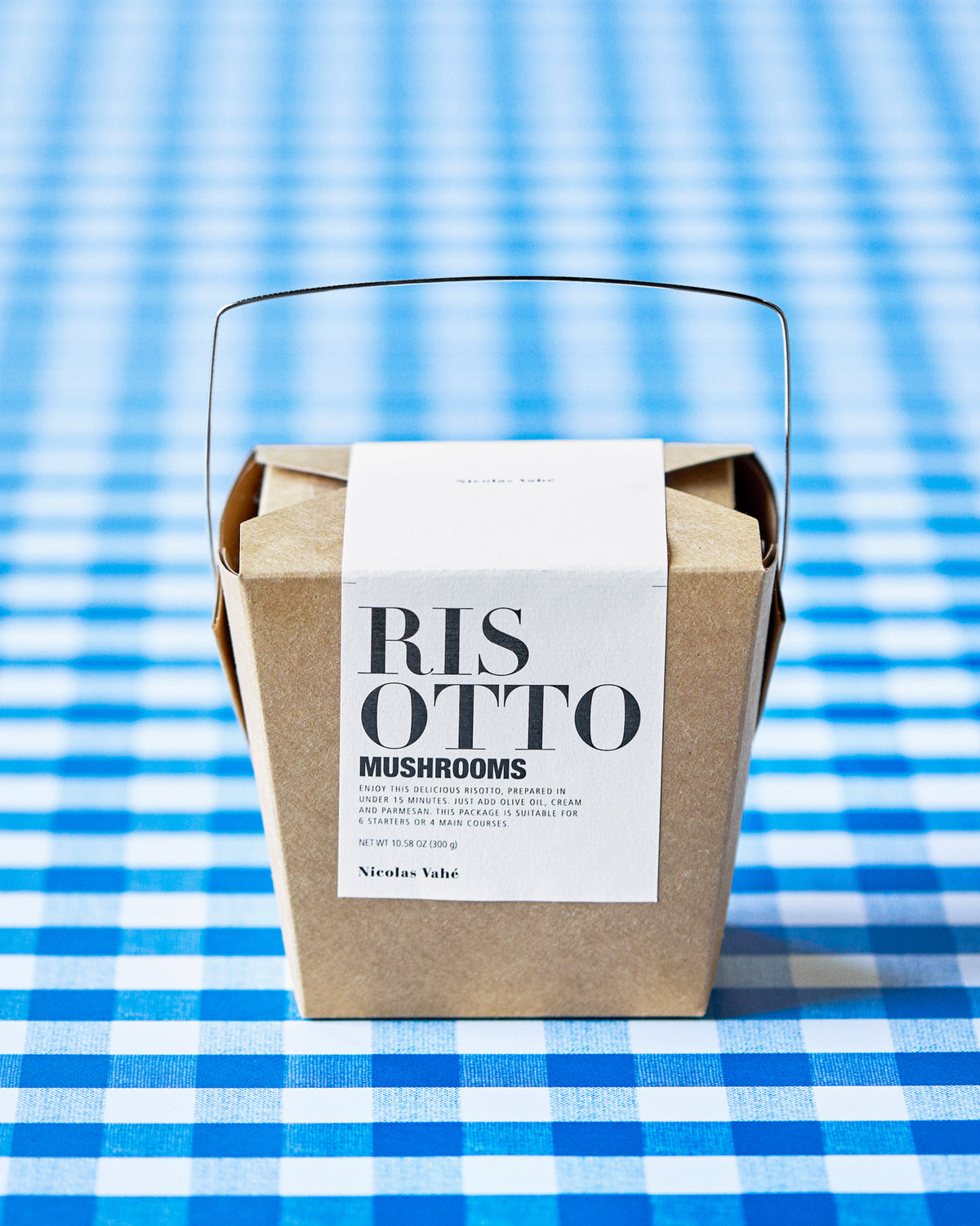 Risotto, Mushrooms in präsentiert im Onlineshop von KAQTU Design AG. Lebensmittel ist von Nicolas Vahé