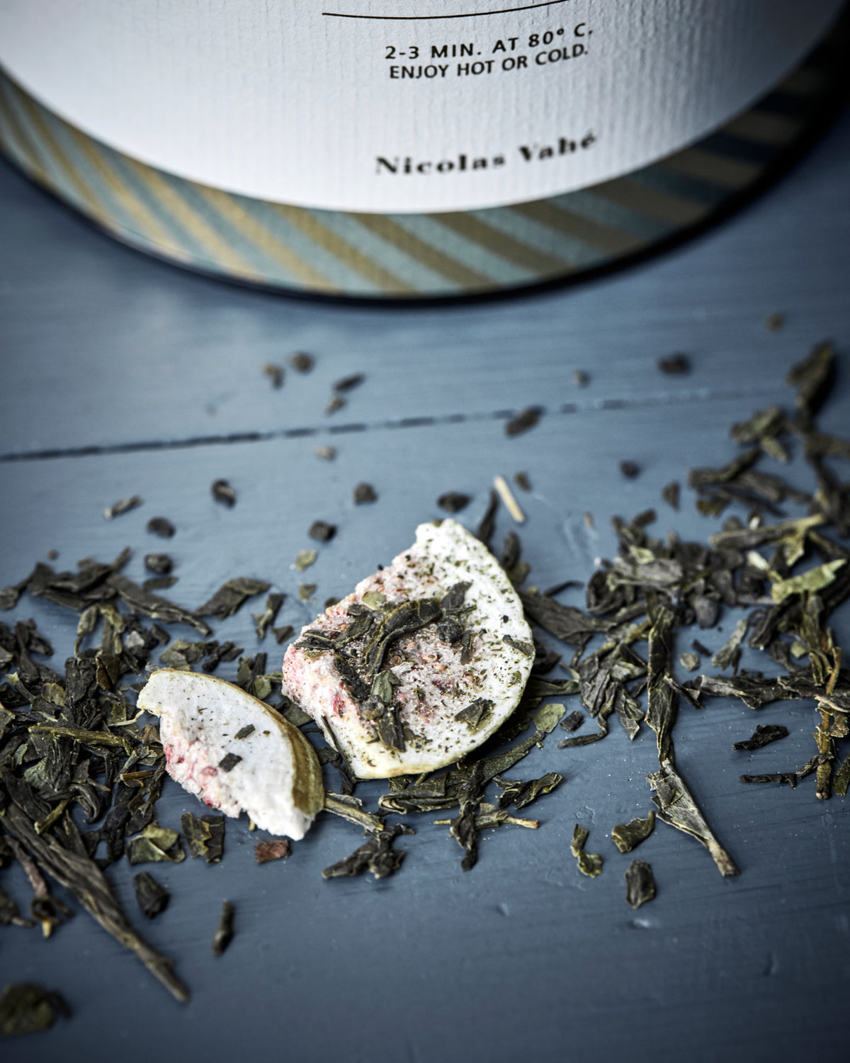 Green Tea, Fig & Lemon in präsentiert im Onlineshop von KAQTU Design AG. Lebensmittel ist von Nicolas Vahé