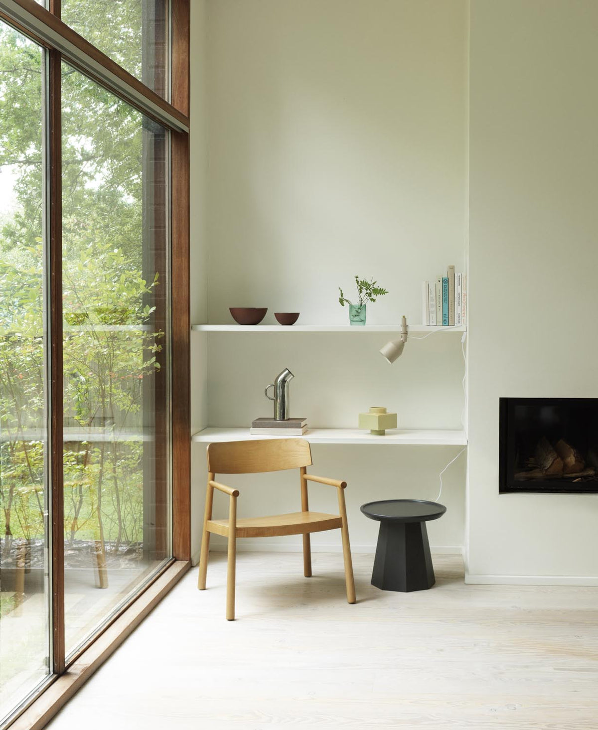 Timb Loungesessel in Tan präsentiert im Onlineshop von KAQTU Design AG. Sessel ist von Normann Copenhagen