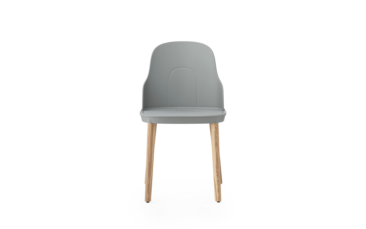 Allez Stuhl in Weiss präsentiert im Onlineshop von KAQTU Design AG. Stuhl ist von Normann Copenhagen