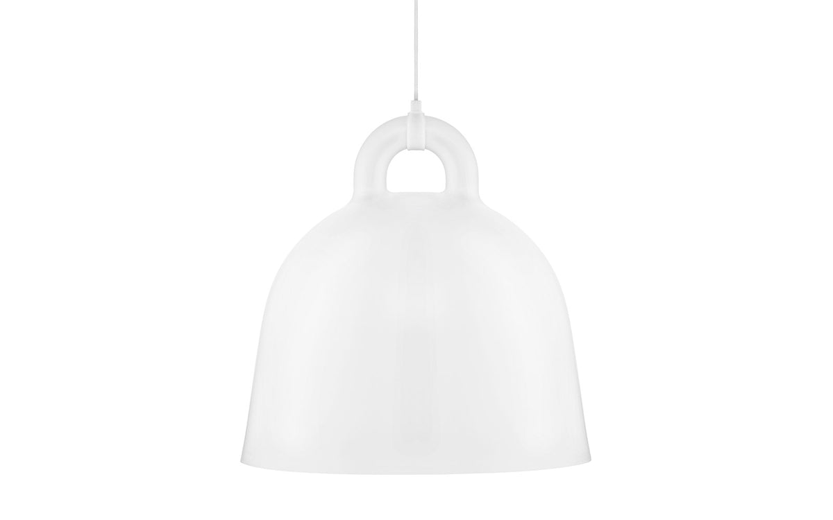 Bell Lampe gross EU in Weiss präsentiert im Onlineshop von KAQTU Design AG. Pendelleuchte ist von Normann Copenhagen