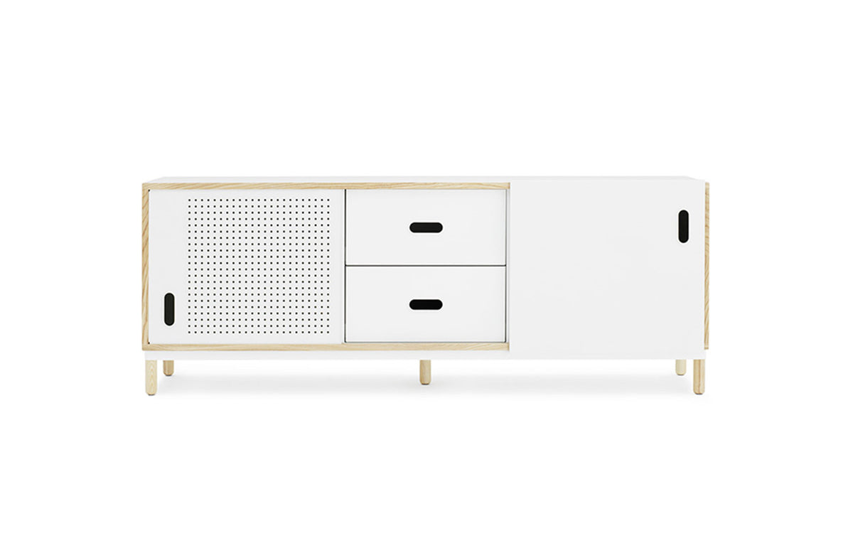 Kabino Kommode mit Schubladen Weiss in Weiss präsentiert im Onlineshop von KAQTU Design AG. Kommode ist von Normann Copenhagen