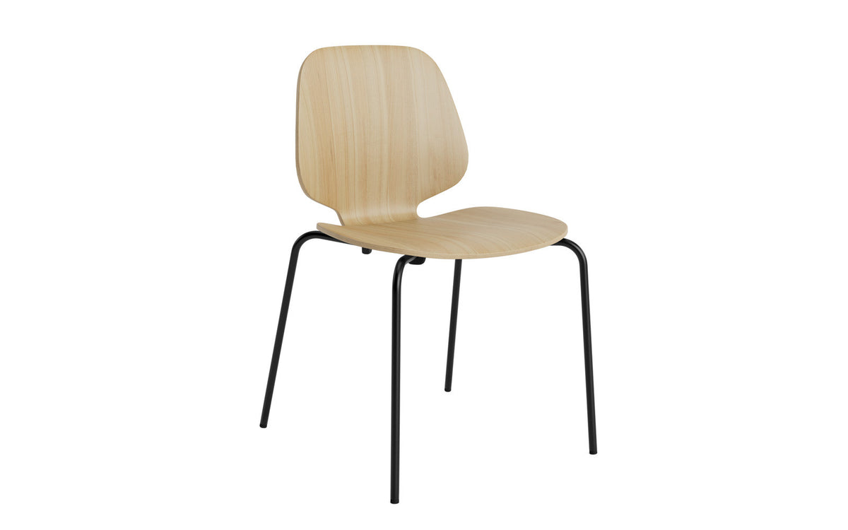 My Chair Stuhl in Eiche präsentiert im Onlineshop von KAQTU Design AG. Stuhl ist von Normann Copenhagen