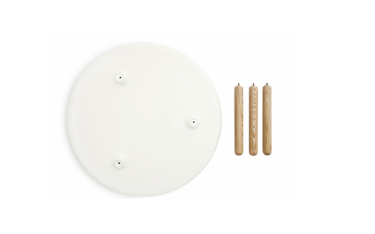 Tablo Tisch gross in Weiss präsentiert im Onlineshop von KAQTU Design AG. Couchtisch ist von Normann Copenhagen