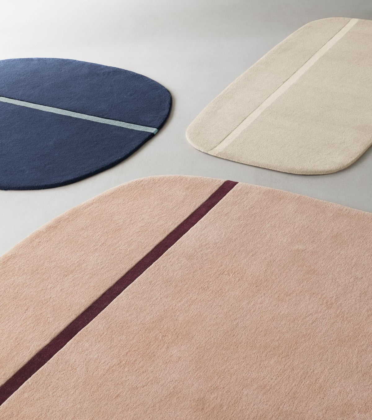 Oona Teppich in Rosa präsentiert im Onlineshop von KAQTU Design AG. Teppich ist von Normann Copenhagen