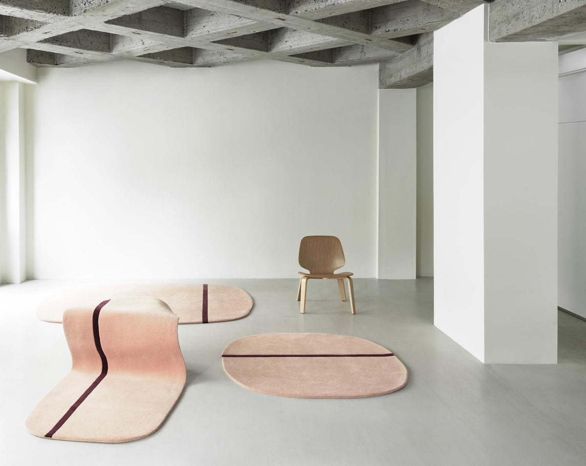 Oona Teppich in Rosa präsentiert im Onlineshop von KAQTU Design AG. Teppich ist von Normann Copenhagen