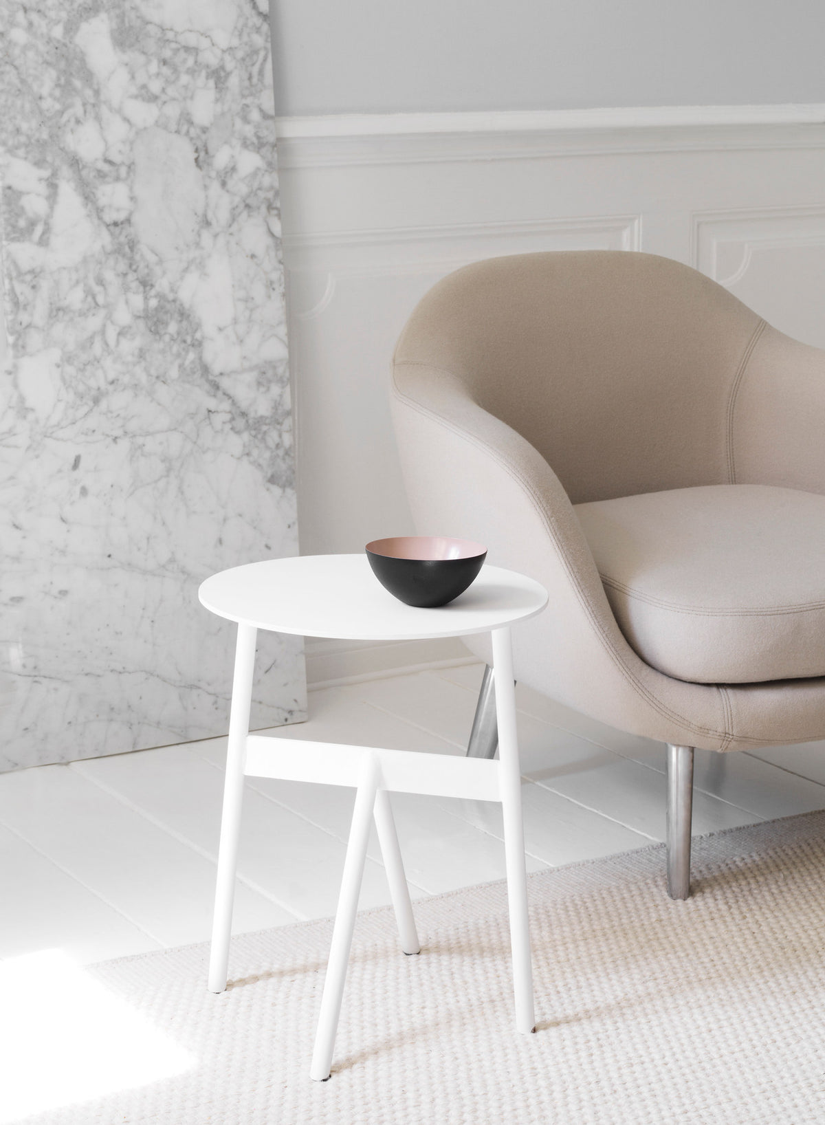 Stock Tisch in Weiss präsentiert im Onlineshop von KAQTU Design AG. Beistelltisch ist von Normann Copenhagen