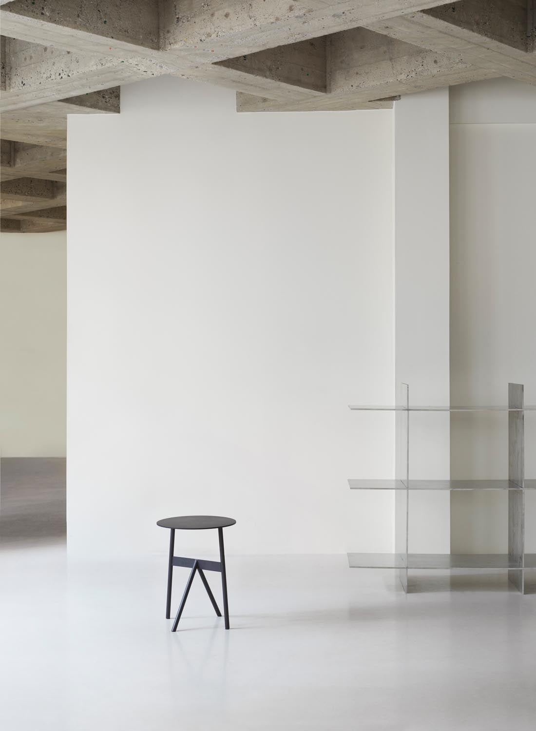 Stock Tisch in präsentiert im Onlineshop von KAQTU Design AG. Beistelltisch ist von Normann Copenhagen