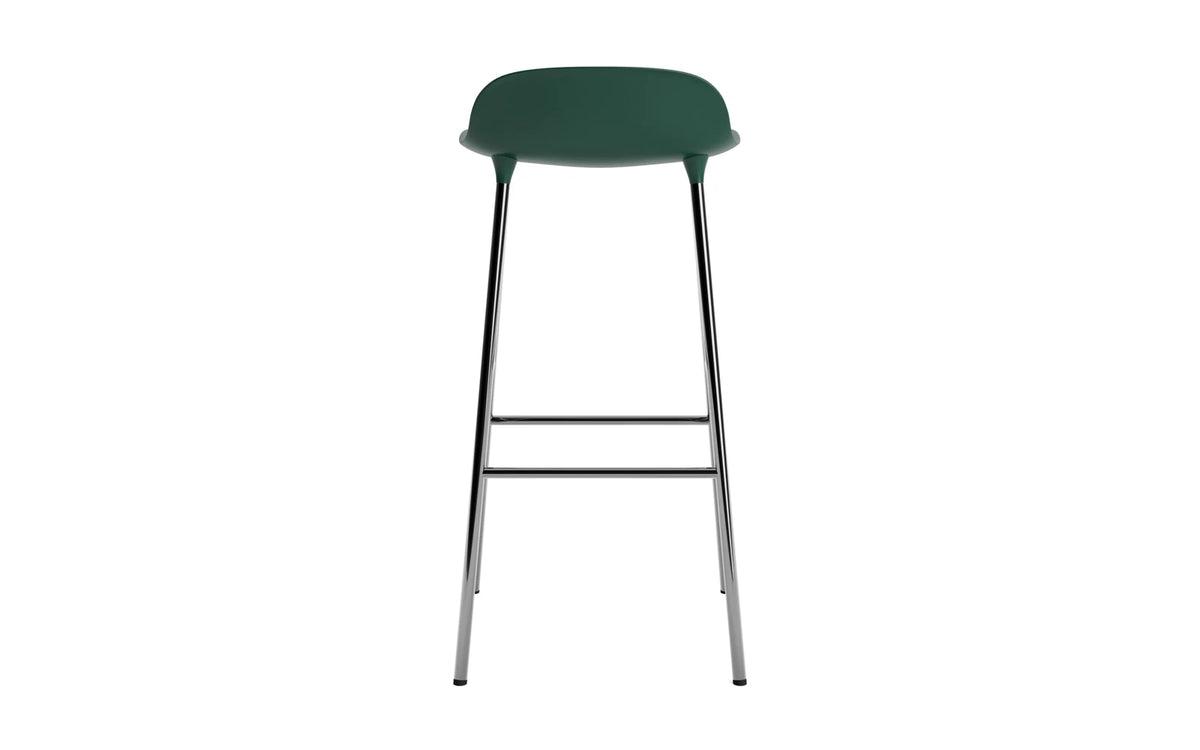 Form Barhocker in Grün präsentiert im Onlineshop von KAQTU Design AG. Barstuhl ist von Normann Copenhagen