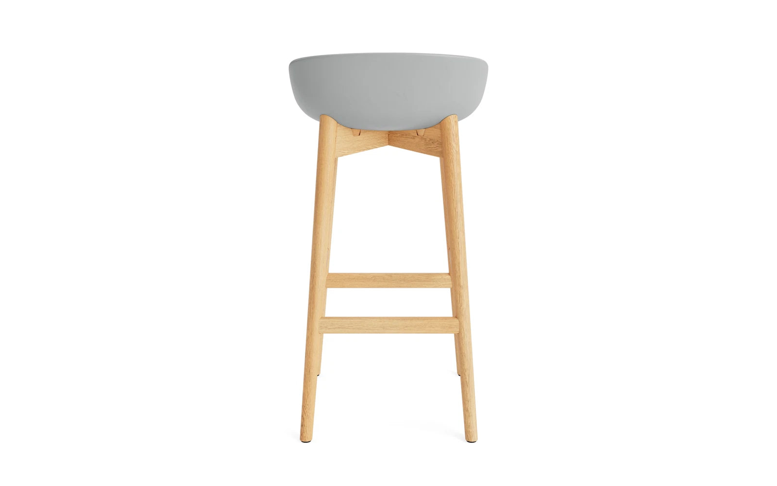 Erleben Sie den Hyg Barhocker 75 cm in Eiche Grau von Normann Copenhagen – ein elegantes Design, das Komfort und Gemütlichkeit vereint.