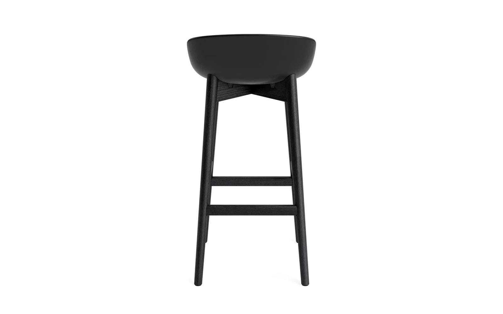 Erleben Sie den Hyg Barhocker 75 cm in eleganter schwarzer Eiche – ein stilvolles Möbelstück, das Komfort und skandinavisches Design vereint.