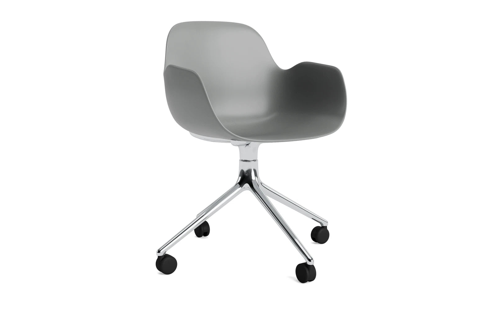 Form Drehsessel 4W Aluminium/Grau in präsentiert im Onlineshop von KAQTU Design AG. Sessel ist von Normann Copenhagen