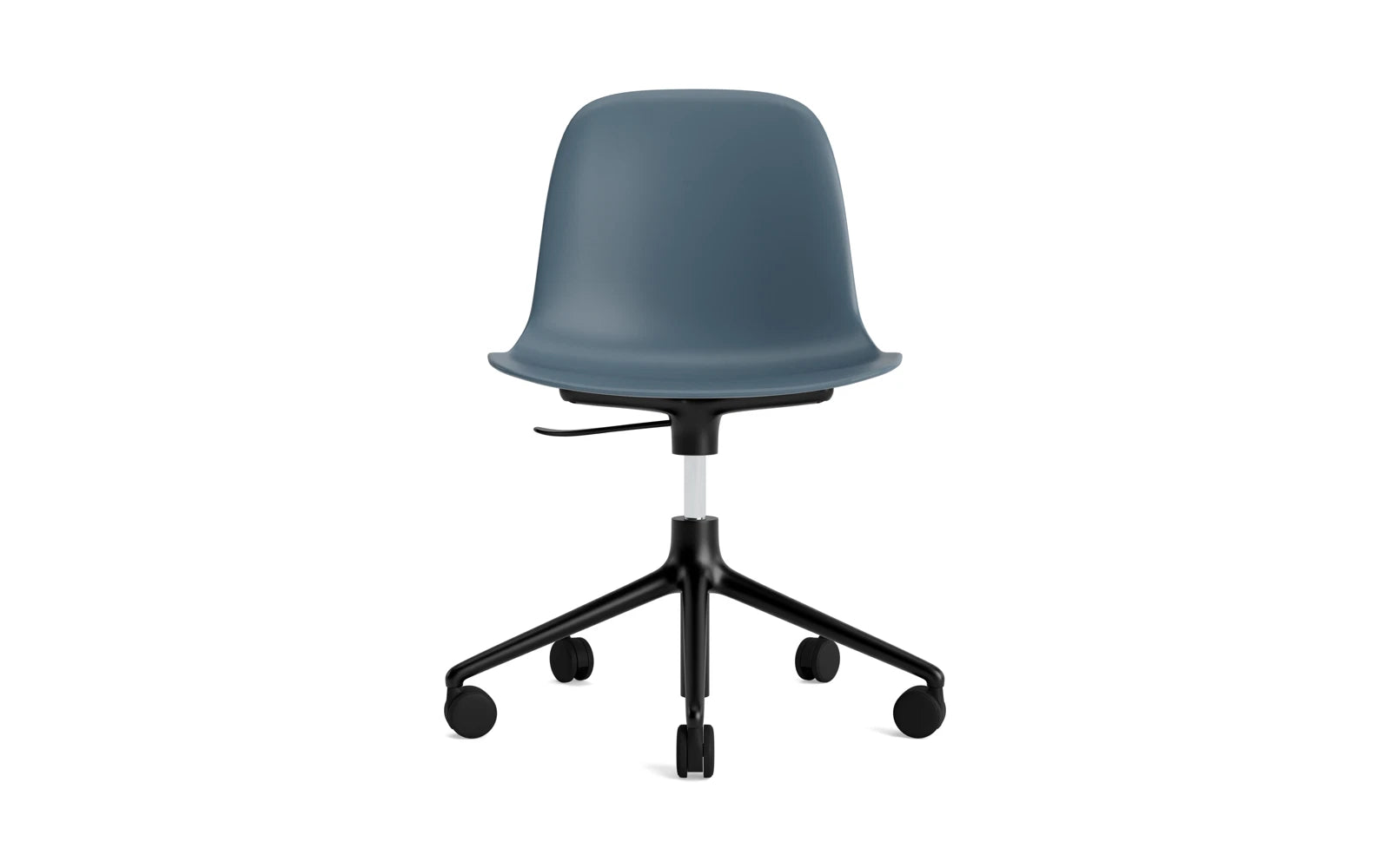 Der Form Bürostuhl von Normann Copenhagen vereint stilvolle Ästhetik mit hervorragender Ergonomie. Perfekt für kreative Büros.
