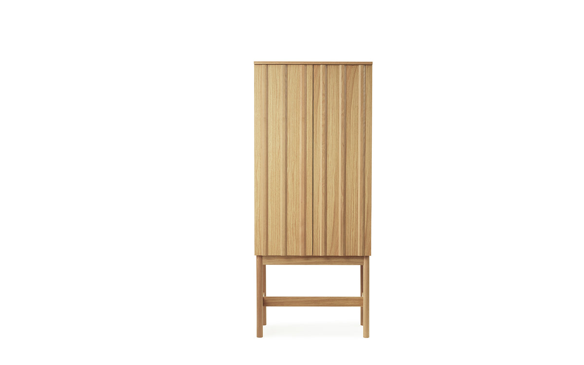 Rib Schrank in Beige präsentiert im Onlineshop von KAQTU Design AG. Cabinet ist von Normann Copenhagen