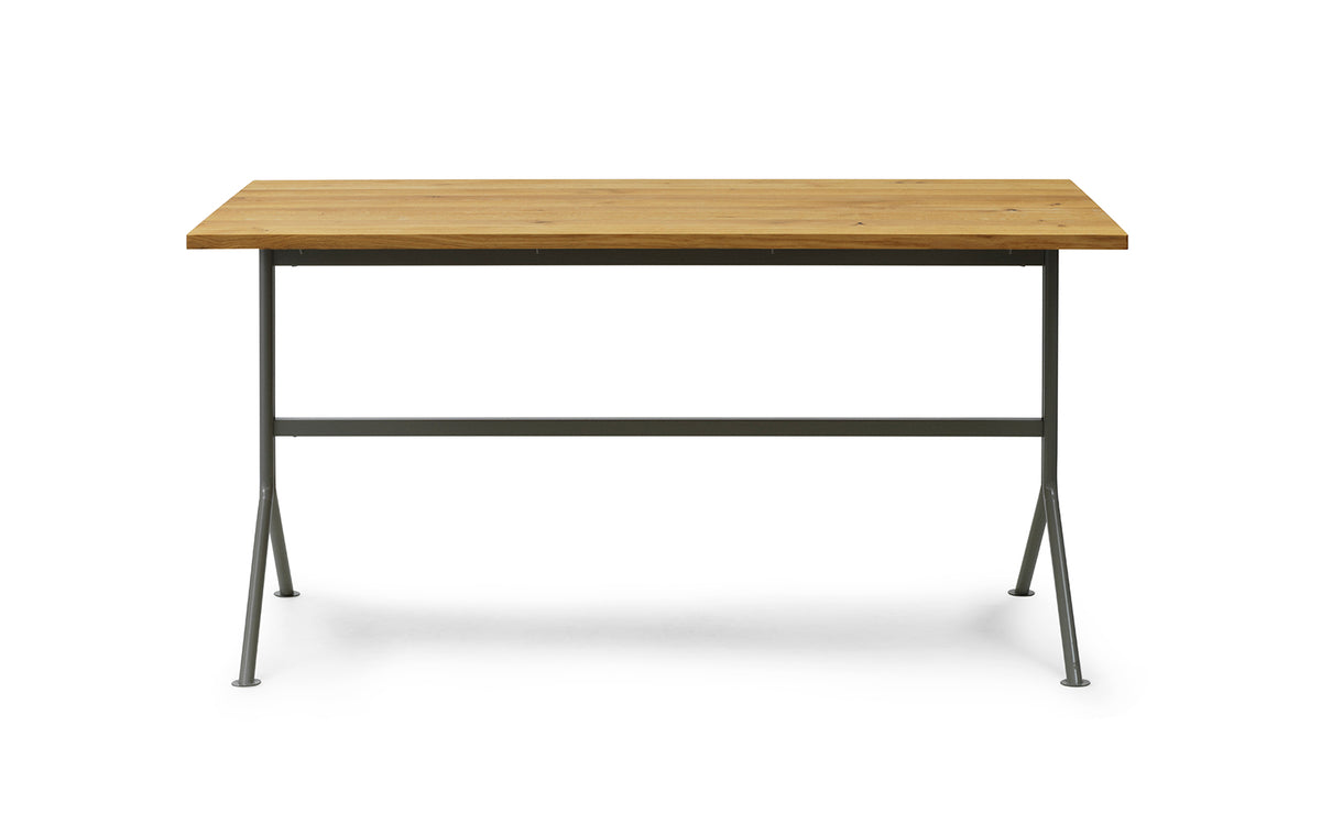 Kip Schreibtisch in präsentiert im Onlineshop von KAQTU Design AG. Schreibtisch ist von Normann Copenhagen