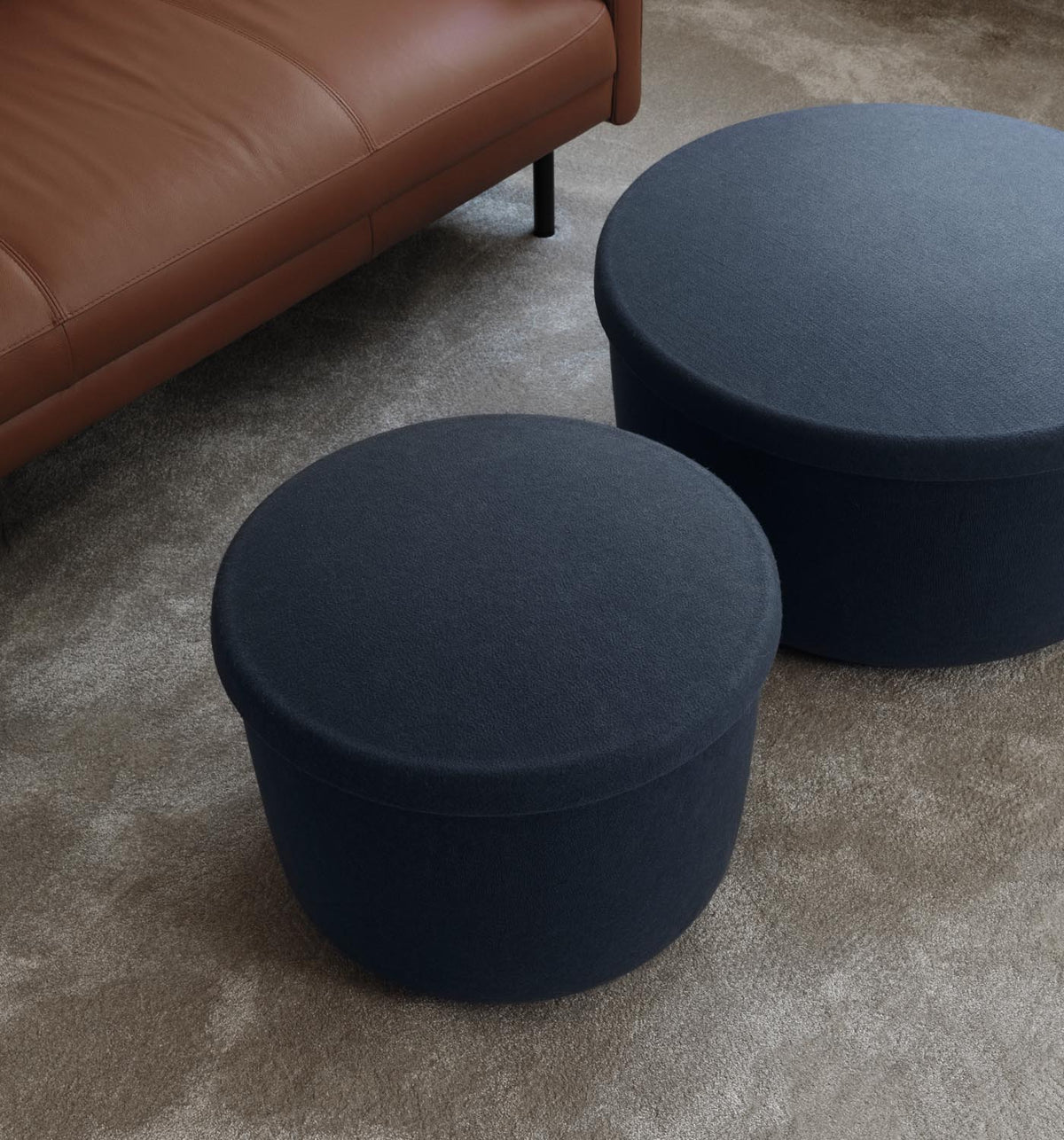 Hide Storage Pouf klein in Felt 354 präsentiert im Onlineshop von KAQTU Design AG. Pouf ist von Normann Copenhagen