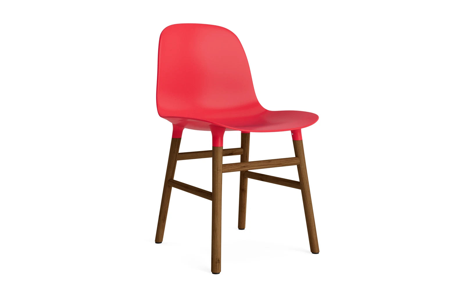 Form Stuhl Leuchtendes Rot/Walnuss in präsentiert im Onlineshop von KAQTU Design AG. Stuhl ist von Normann Copenhagen