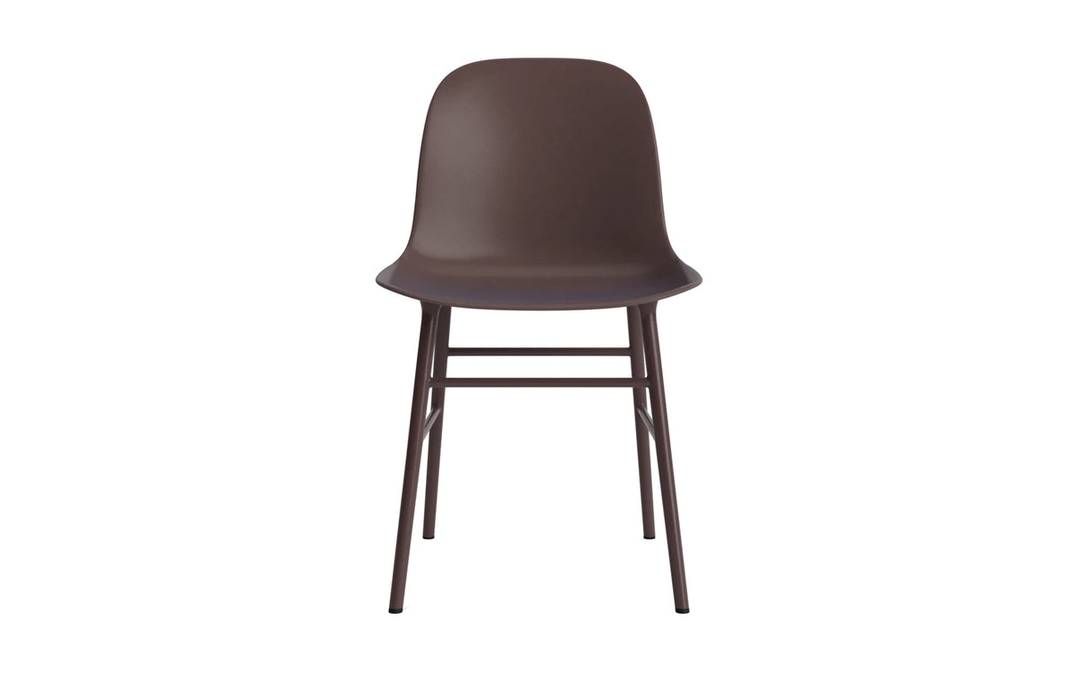 Form Stuhl Braun in Braun präsentiert im Onlineshop von KAQTU Design AG. Stuhl ist von Normann Copenhagen